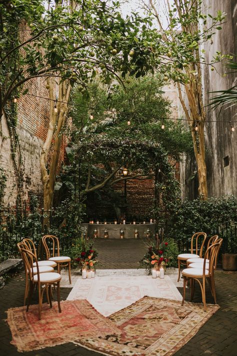 Museum Elopement, Bayou Wedding, Museum Weddings, New Orleans Decor, New Orleans Elopement, Vintage Garden Parties, Nola Wedding, Forest Theme Wedding, New Orleans Museums