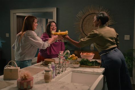 We Tried the Official ‘Sweet Magnolias’ Margarita Recipe Ahead of Season 3 Brooke Elliott, Magnolia Book, Chris Klein, Frozen Limeade, Joanna Garcia, Sweet Magnolias, Jamie Lynn Spears, Sweet Magnolia, Raspberry Lemonade