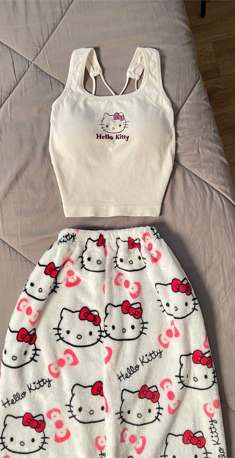 Hello Kitty Pijama, Kuromi Clothes, Sleeping Clothes, Pajamas Aesthetic, Doll Beauty, Kitty Clothes, Cute Pajama, Hello Kitty Clothes, Hijabi Outfit