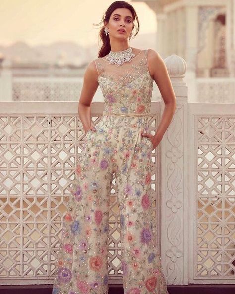 Aza on Instagram: “Who says jumpsuits aren’t for festive occasions? Take cues from the stunning @dianapenty in this floral embroidered piece by Tarun…” Jumpsuit Outfit Wedding Indian, Yellow Jumpsuit Outfit, Jumpsuit Ideas, Jumpsuit Outfit Wedding, Diwali Outfit, Mehendi Outfit, Indian Bridesmaid Dresses, Sangeet Outfit, Bridal Trends