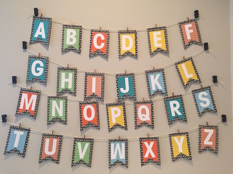 Hanging alphabet wall decor  A-Z  https://www.etsy.com/listing/247333082/alaphabet-banner Alphabet Wall Decor, Teacher Classroom Supplies, Alphabet Display, Science Classroom Decorations, Classroom Charts, Classroom Banner, Alphabet Wall, Alphabet Cards, Wall Banner