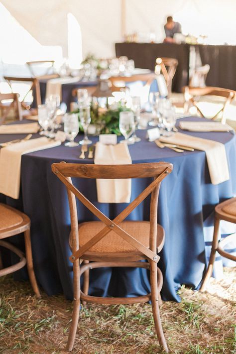 Navy Table Cloth Wedding, Blue Table Cloth Wedding Receptions, Navy Wedding Reception Tables, Navy Blue Table Cloth Wedding, Blue Table Cloths Wedding, Navy Tablecloth Wedding, Blue Table Linens Wedding, Wedding Linens Ideas, Navy Blue Table Cloth