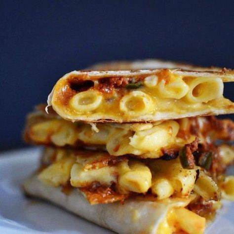 5 Different Ways To Make Mac And Cheese Make Mac And Cheese, Cheese Quesadillas, Fried Mac And Cheese, Boxed Mac And Cheese, Mac And Cheese Bites, Making Mac And Cheese, Bacon Mac And Cheese, Cheese Quesadilla, Mac And Cheese Recipe