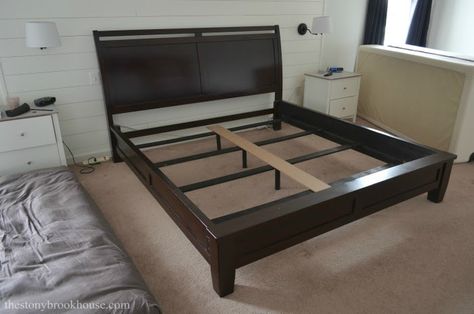 Bed frame before paint Refinish Bed Frame, Painted Wood Bed Frame Modern, Painted Wooden Bed Frame, Bed Frame Paint, Spray Paint Bed Frame, Painting Bed Frame White, Painting Wood Bed Frame Black, Bedroom Bed Sheets, Bed Rooms Ideas