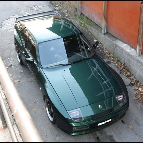 Porsche 944 Turbo modified, front overhead shot. Wide Body Porsche, Porsche 944 Restomod, Porsche 944 Modified, Porsche 944 Custom, 944 Porsche, Porsche 924s, Porsche 944 Turbo, Old Sports Cars, 944 Turbo