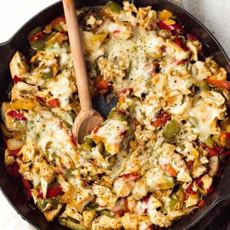 Chicken Cheesesteak Skillet - Lauren Fit Foodie Lauren Fit Foodie Recipes, Chicken Cheesesteak, Lower Carb Meals, Healthy Bowls Recipes, Dairy Free Alternatives, Healthy Bowls, One Pan Meals, Foodie Recipes, Recipe Images