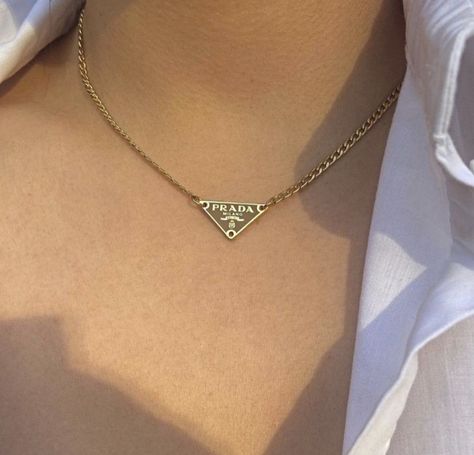 #fashion #style #aesthetic #outfits #instagram #jewelry #prada #necklace Prada Necklace, Fashion Style Aesthetic, Expensive Jewelry Luxury, Instagram Jewelry, Luxe Jewelry, Dope Jewelry, Girly Accessories, Jewelry Fashion Trends, Classy Jewelry