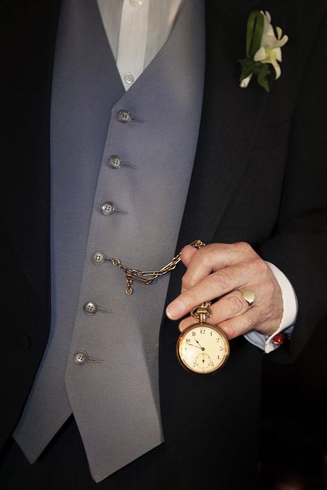 his dad gave him his grandfather's pocket watch ... so def a pic of this Groom Watch, Gentlemen Fashion, Male Suit, Mens Wedding Suits, Button Holes Wedding, Montreal Wedding, Groom And Groomsmen Attire, Male Style, Vest Men