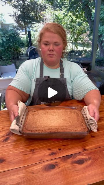 Georgia Cornbread Cake Recipe, Georgia Cornbread Cake, Georgia Cornbread, Cornbread Cake Recipe, Cornbread Cake, Cooking Homemade, Southern Cooking, Dessert Bread, Desert Recipes