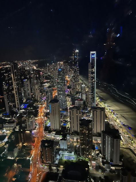 Gold Coast Aesthetic, Pretty Cities, Future Aspirations, Coast Aesthetic, City Lights At Night, Pretty View, Asthetic Picture, Gold Coast Australia, Streetwear Fits