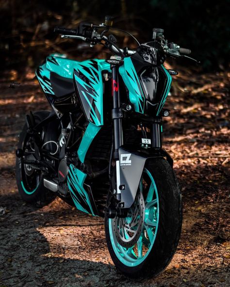 Duke 200 Modified, Duke 200 Wallpaper, Bike Status, Sunset Captions For Instagram, Duke 200, Ktm Duke 200, Yamaha Rx100, Sunset Captions, Duke Bike