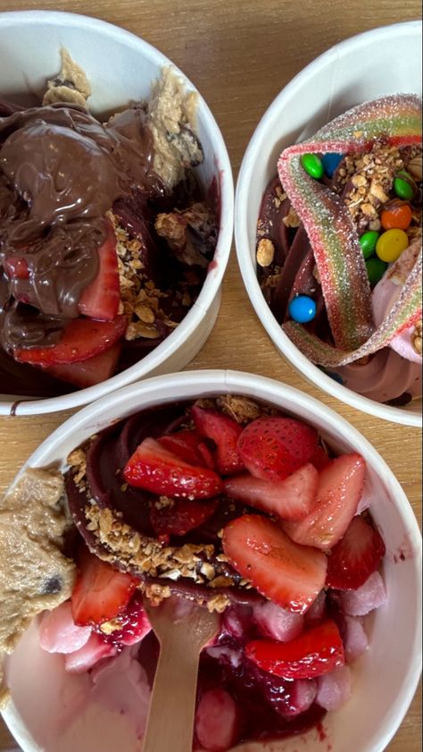 Yo-Chi 4eva #sydney Frozen Yoghurt, Food Obsession, Frozen Yogurt, I Love Food, Cute Food, Love Food, Acai Bowl, Delicious Desserts, Comfort Food