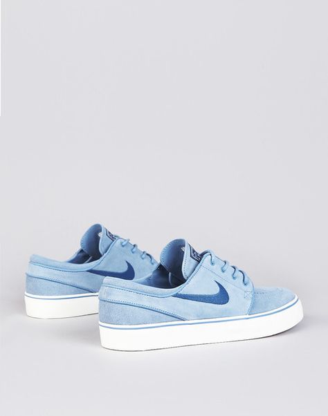 Nike Sb Janoski, Nike Sb Zoom Stefan Janoski, Nike Sb Shoes, Nike Janoski, Nike Stefan Janoski, Mens Vans Shoes, Nike Sb Stefan Janoski, Nike Free Runners, Nike Boots