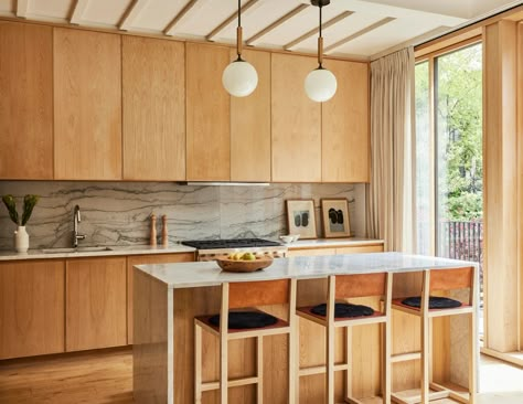 Jessica Gersten Interiors | Architectural Digest Tahoe Kitchen, Modern Oak Kitchen, Modern Organic Kitchen, Modern Eclectic Interior, Brooklyn Kitchen, 2024 Kitchen, Brooklyn Brownstone, Plywood Cabinets, New York Apartment