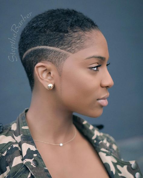 5,620 Likes, 88 Comments - Click Link For Prices & Appt's (@stepthebarber) on Instagram: “✨ Black Girl Magic.. The ever so talented @taylornlang.. I snapped this one before we went and…” Low Haircuts, Fade Haircut Women, Low Cut Hairstyles, Shaving Cut, Short Hair Styles African American, Short Natural Haircuts, Cabello Afro Natural, Short Hair Designs, Black Hairstyle