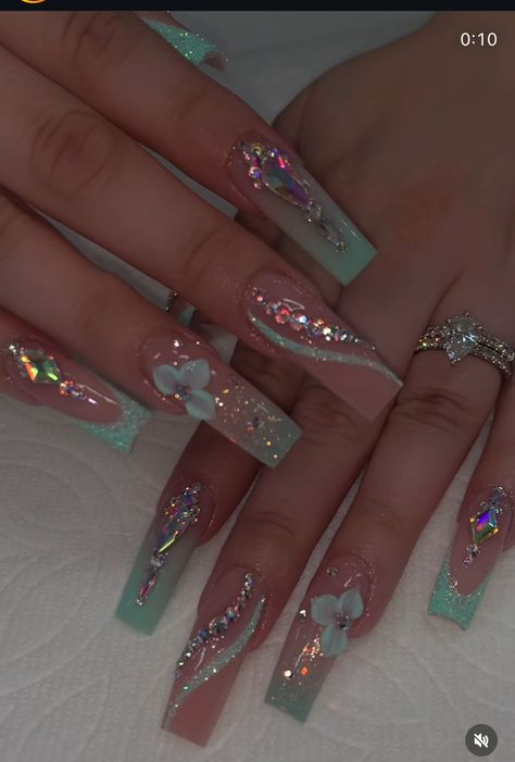 Butterfly Clear Nails, Cute Nail Ideas For Prom, Spring Bling Nails, Lilac And Silver Nails, Senior Nails Ideas, Bling Acrylic Nails Rhinestones, Sweet 16 Nail Ideas, Butterfly Nails Acrylics, Res Nails