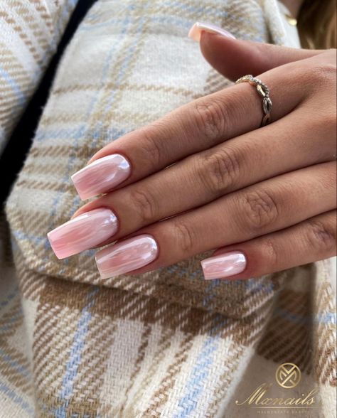 Shiny Square Nails, Chrome On Square Nails, Chrome Pink Square Nails, Glass Pink Nails, Hailey Bieber Nails Square, Nude Chrome Nails Square, Pink Glass Nails, Pink Chrome Nails Square, Square Nails Chrome