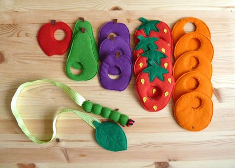 Hungry Caterpillar Craft, Hungry Caterpillar Activities, Caterpillar Craft, Felt Stories, The Very Hungry Caterpillar, Felt Board, Very Hungry Caterpillar, Very Hungry, Hungry Caterpillar