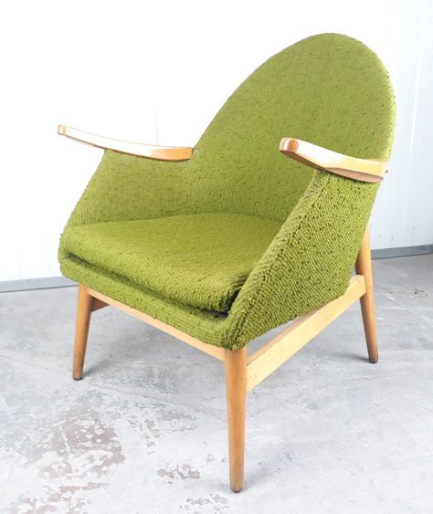 Vintage Armchair, Armchair Vintage, Cool Chairs, Sofa Chair, Vintage Design, Vintage Designs, Accent Chairs, 1960s, Art Deco