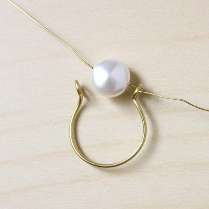 Wire Wrapped Pearl, Diy Wire Jewelry Rings, Wire Jewelry Rings, Diy Jewelry Rings, Wire Jewelery, Diy Ring, Diy Jewelry Tutorials, Bijoux Fil Aluminium, Wire Jewelry Designs