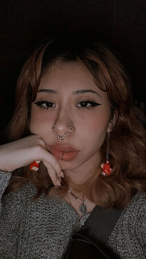 Labret And Medusa Piercing, Medusa And Labret Piercing, Central Labret Piercing, Central Labret, Septum Labret, Piercings Septum, Lip Piercing Ring, Labret Ring, Vertical Labret