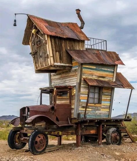 Old Campers, Mobile Living, Old Truck, Antique Trucks, Car Trailer, Amazing Buildings, Fantasy House, Rv Stuff, Barndominium Ideas