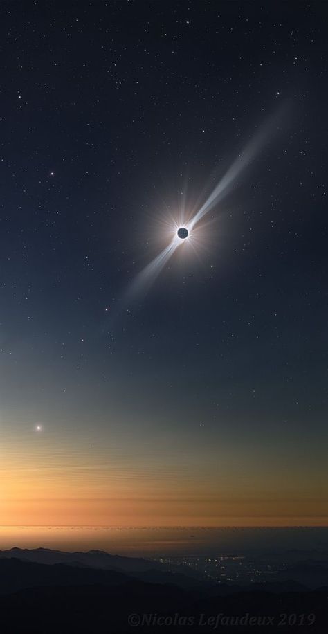 Solar Eclipse Photography, Eclipse Photography, Eclipses Art, Eclipse Solar, Space Fantasy, Total Solar Eclipse, The Eclipse, Space Pictures, Space And Astronomy