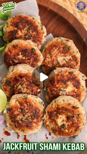 Rajshri Food on Instagram: "Jackfruit Shami Kebab is a vegetarian twist on the traditional Shami Kebab! 😉 Try our recipe today. 👩🏻‍🍳👨🏻‍🍳 Recipe by Chef Varun Inamdar (@varuninamdar)  Ingredients: 750 gms Raw Jackfruit (boiled & mashed) 1Onion (chopped) ¼ cup Fresh Mint Leaves (chopped) ¼ cup Fresh Coriander Leaves (chopped) 1 tbsp Ginger & Garlic (crushed) 1 tbsp Garam Masala Powder 1 tbsp Green Chillies (chopped) 1 tbsp Chilli Flakes juice of 1 Lemon Salt (as per taste) Water (as required) Oil (for shallow fry)  #RajshriFood #AnybodyCanCookWithRajshriFood #FoodPorn #Foodstagram #IndianFood #IndianRecipes #recipes" Raw Jackfruit Recipes, Jackfruit Curry Recipe, Curry Jackfruit Recipes, Jackfruit Recipes Indian, Jackfruit Biryani, How To Prepare Jackfruit, Raw Jackfruit, Jackfruit Recipes, Lemon Salt