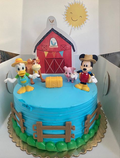 Mickey Mouse Farm Cake, Mickey Farm Birthday Party, Farmer Mickey Birthday Party, Mickey Mouse Farm Birthday Party, Cowboy Mickey Mouse Party, Farmer Birthday Cake, Farm Cupcakes, Mickey Birthday Cakes, Mcdonalds Birthday Party