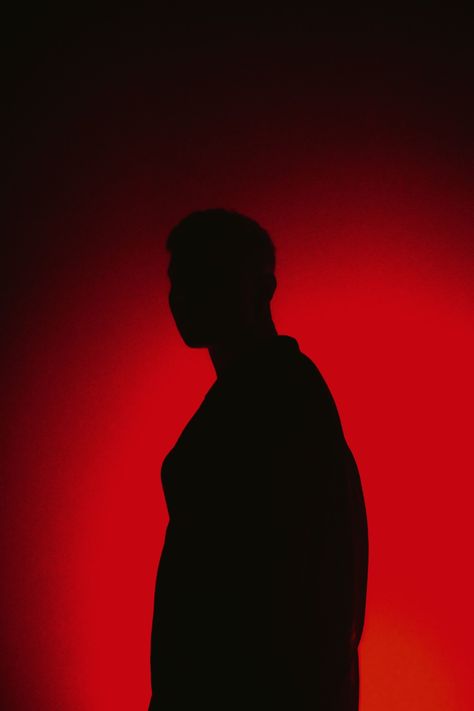 Silhouette Photography Men, Led Photoshoot, Man Photoshoot Ideas, Red Light Photoshoot, Man Photoshoot, Artist Photoshoot, John Mactavish, Dj Photos, Red Photography