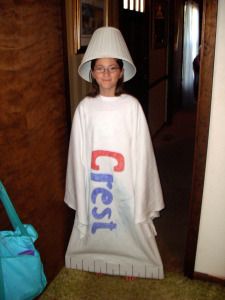 Toothpaste Costume, Halloween Costumes Pictures, Great Halloween Costumes, Make A Lamp, White Costumes, Diy Cans, Diy Lamp Shade, Halloween Costumes Makeup, Diy Lamp