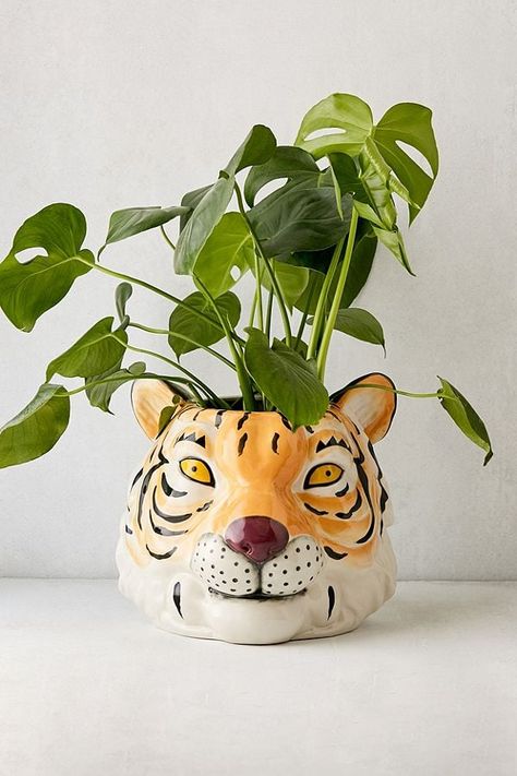 Large Tiger Planter: Place this Large Tiger Planter ($189) in your living room. Home Decor Australia, Collection Board, Tiger Decor, Jungle Decor, Quirky Home, Quirky Decor, Animal Nursery Decor, Tiger Face, Quirky Home Decor