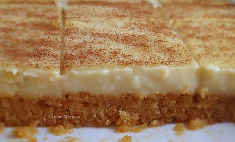 Greek Cake, Low Calorie Cake, Greek Recipes Dessert, Malva Pudding, Greek Pastries, Milk Tart, Greek Sweets, Tandoori Masala, Greek Desserts