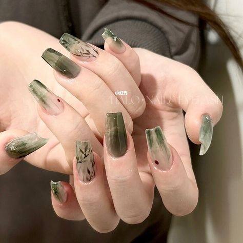 Nature Nails Designs, Manicure Nail Designs, Asian Nails, Edgy Nails, Nails Today, Transparent Nails, Grunge Nails, Pretty Gel Nails, Cute Gel Nails