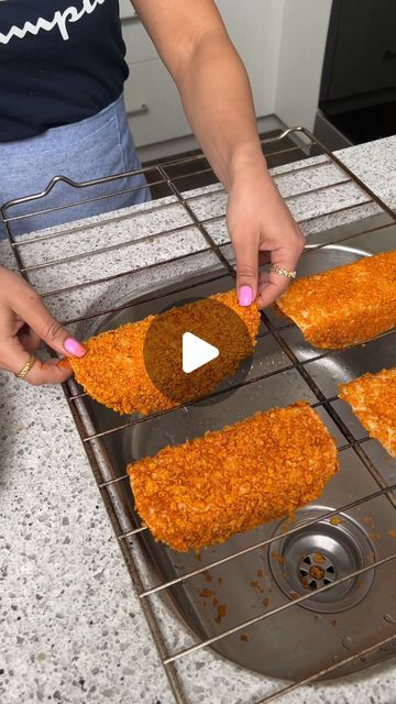 The Shaba Kitchen on Instagram: "I'm never making tacos another way 😍" Dorito Taco Shell Recipe, Doritos Tacos, The Shaba Kitchen, Dorito Taco, Making Tacos, Taco Shell Recipe, Doritos Taco, Taco Shell, Salsa Yogurt