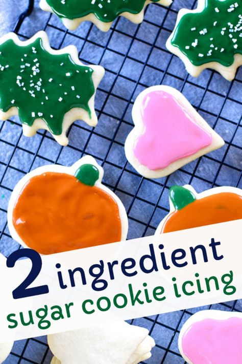 Easy sugar cookie icing that hardens using only milk and powdered sugar.  Made without corn syrup this sugar cookie icing only uses two ingredients! #icing #frosting Two Ingredient Frosting, Sugar Cooking Icing, Rainbow Muffins, Cookie Icing That Hardens, Icing That Hardens, Decorating Icing Recipe, Easy Icing Recipe, Cookie Frosting Recipe, Sugar Cookie Icing Recipe