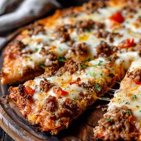 Carnivore Pizza - KetoAndEat Cold Carnivore Meals, Classic Carnivore Diet, Carnivore Taco Bowl, Best Carnivore Recipes, Ground Beef Recipes Carnivore, Carnivore Diet Pizza, Carnivore Spaghetti, Carnivore Side Dish Recipes, Carnivore Pizza Recipe