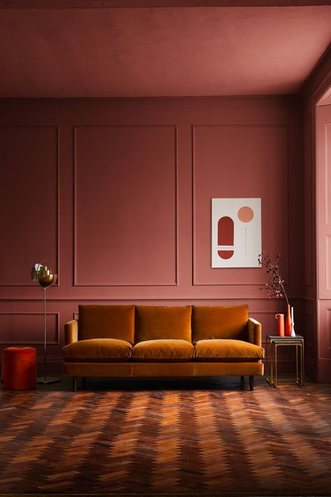 Burgundy Room, Sunset Blush, Bedroom Moodboard, Blush Trend, Orange Color Combinations, Sitting Space, Orange Furniture, Good Color Combinations, Red Wall