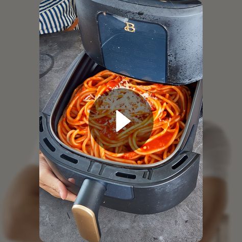 Spaghetti & Tomato Sauce In The Air Fryer! 🍝 🍝 🍝 🍝 🍝 Spaghetti Air Fryer, Deep Fried Sushi, Spaghetti Tomato, Spaghetti Tomato Sauce, Air Fryer Recipes Chicken Thighs, Fried Sushi, Fried Pasta, Avocado Fries, How To Make Caramel