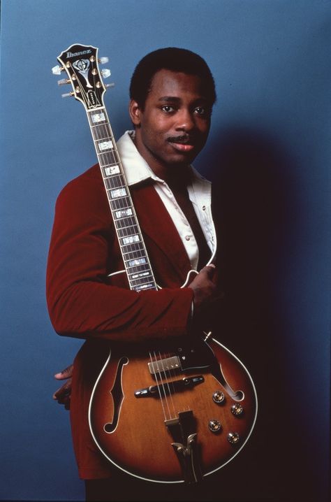 Lynn Swann, I Am Jazz, Throwback Music, George Benson, Funk Music, Old School Music, R&b Music, R&b Soul, Chuck Berry