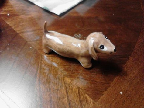 Linus weiner dog I made for victoria martin :3 polymer clay 2013. Weiner Dog Clay, Daschund Dog, Clay Dog, Weenie Dogs, Weiner Dog, Wiener Dog, Sausage Dog, Dry Clay, Clay Projects