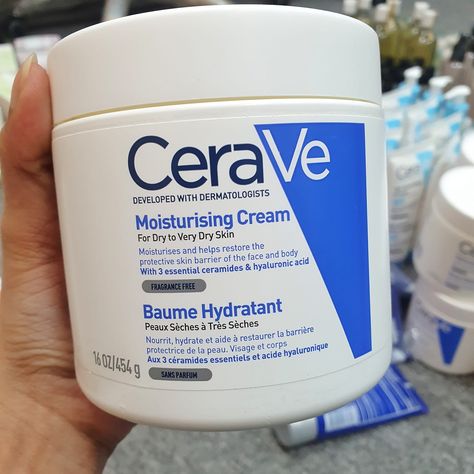 Almost The whole range of Cerave is Available in stock 🔥 All Available On Sale Price ❤ Price on picture ✅ Inbox us / ORDER from website Get an extra discount with code: new10 https://lavishta.com/?s=cerave&post_type=product&product_cat=0 Cerave Moisturizer For Dry Skin, Cerave Moisturizer, Cerave Skincare, Cerave Moisturizing Cream, Skincare Aesthetic, Moisturizing Cream, Moisturizer For Dry Skin, Daily Moisturizer, Moisturizer Cream