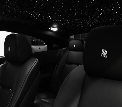 Rolls Royce Vintage, Rolls Royce Interior, Rolls Royce Merlin, Vintage Rolls Royce, Luxury Cars Rolls Royce, Rolls Royce Wraith, Luxury Car Interior, Lux Cars, Pagani Huayra