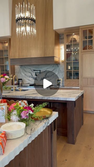 Alison Wirthlin-Salt Lake City Realtor on Instagram: "Are you a fan of double island kitchens?

Comment below 👇🏻

Do you like the trend of double island kitchens? Personally I would love double islands if I had the space. Imagine prepping on one and serving on the other! Plus, all the storage space underneath would be a bonus. 

Would you like double islands? Do you have them? 

Loved touring this gorgeous Utah home featured in @uvparadeofhomes. Did you see it? 

Build: @ebuildershomes 
Featured in: @uvparade 
Video: @alisonwirthlinhomes

#doubleislands #doubleislandkitchens #saltlakecityrealtor
#holladayrealtor
#relocatingtoholladay #saltlakeagent #saltlakecityuthomes
#movingtosaltlakecity
#movingtosaltlake #saltlakeut #saltlakecityut #utahrealtor #slcrealestate #holladayutah #saltlakec Raised Island Kitchen, Kitchen Double Island Ideas, Double Kitchen Islands, Double Island Kitchens, Double Island Kitchen Layout, Pueblo House, Island Kitchens, Double Island, Double Island Kitchen