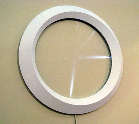 Light beam clock Modern Wall Clock Design, Wall Clock Design Ideas, Clock Design Ideas, Unusual Clocks, Led Clock, Cool Clocks, Wall Clock Design, Digital Clocks, Diy Clock