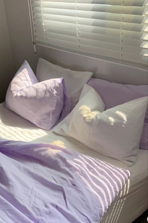 Bed purple lilac cute aesthetic Angelwing Lavender Bedroom Aesthetic, Purple Bed Sheets, Purple Dorm, Lilac Room, Lilac Bedroom, Purple Bed, Lilac Aesthetic, Purple Aesthetics, Purple Room Decor