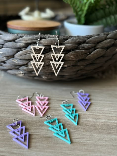 Unique Handmade 3D Printed Triple Triangle Earrings Discover our exclusive collection of 3D printed earrings crafted from Polylactic Acid (PLA). Each pair is meticulously designed and handmade to ensure a one-of-a-kind accessory for any occasion. Product Details: - Material: Polylactic Acid (PLA), known for its eco-friendly and lightweight properties. - Design: Each earring is uniquely crafted with attention to detail, making them a standout piece in your jewelry collection. - Care Instructions: 3d Print Jewelry, 3d Earrings, 3d Printed Earrings, Printed Earrings, 3d Printer Designs, Laser Ideas, 3d Printing Diy, 3d Printed Jewelry, Printed Jewelry