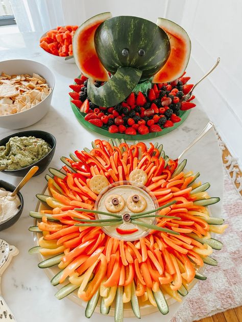 Planning a Safari Party: The Food — Lucky Andi Jungle Birthday Party Ideas, Safari Party Foods, Jungle Theme Birthday Party, Animal Themed Birthday Party, Zoo Birthday Party, Jungle Thema, Birthday Party Ideas For Kids, Animal Theme Birthday, Wild Birthday Party