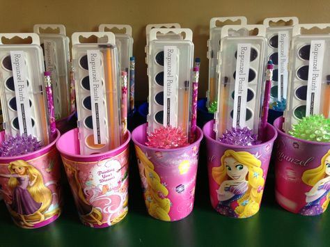 Rapunzel party favors. Paint labels from pagingsupermom.com. Pencils, light up bouncy balls, watercolors and note pads inside plastic cups. Tangled Birthday Party, Rapunzel Birthday, Rapunzel Birthday Party, Tangled Birthday, Princess Theme Birthday, Rapunzel Party, Tangled Party, Princess Theme Birthday Party, Disney Princess Birthday