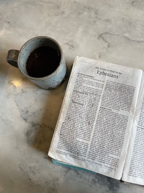 Bible Time Aesthetic, Bible Study Pictures, Morning Bible Study, Bible Time, Bible Notes, Bible Study Notes, King Jesus, Daughters Of The King, Jesus Saves